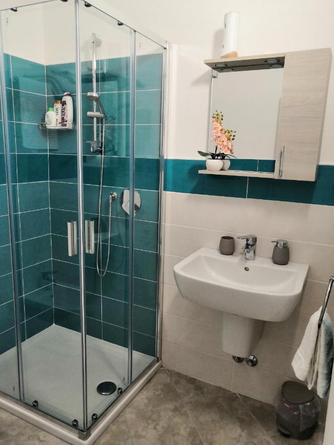 Casa Sabina Hotel Intra Luaran gambar